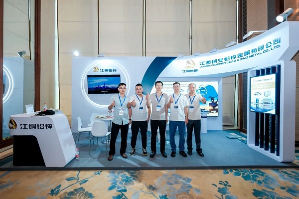 7f7f8ffe01d54af4ac8c9a4d8a95b218