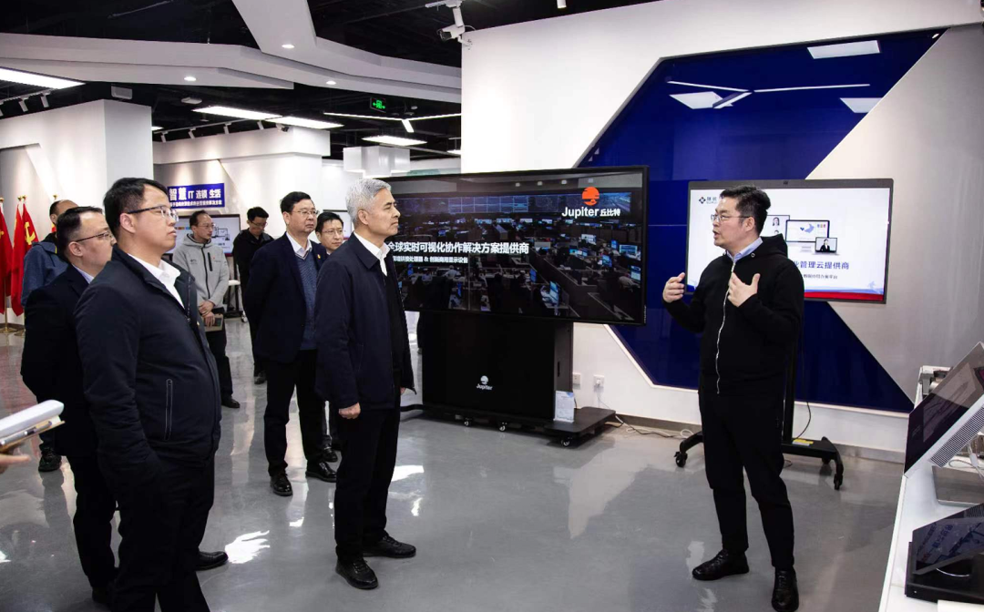 3beb9dda9fc941cd89d1db666aa7c271